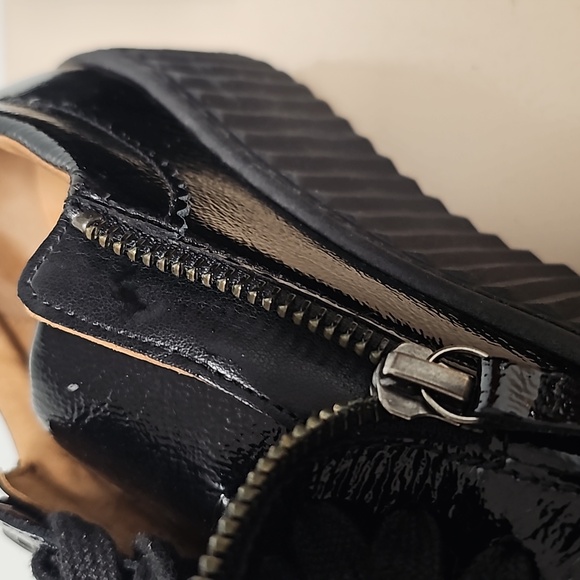 GABOR Women's Low-Top Black Patent Platform Sneakers Size 3½ (160418) - Picture 9 of 14